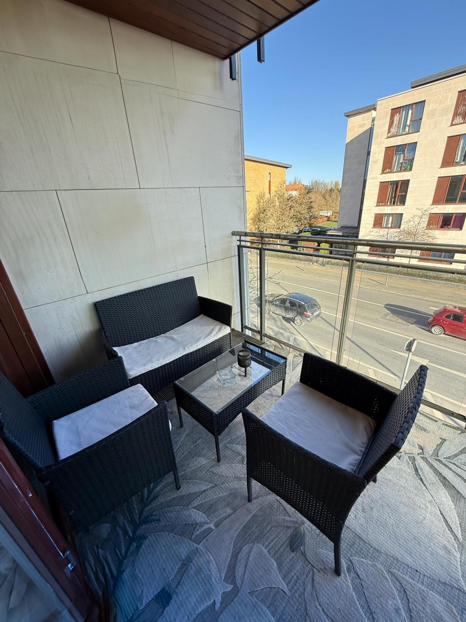Skyview Retreat Spacious Comfort 卢坎 外观 照片